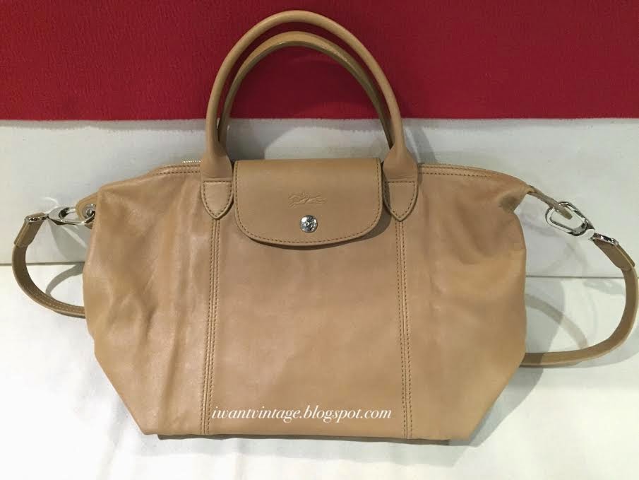 longchamp cuir camel